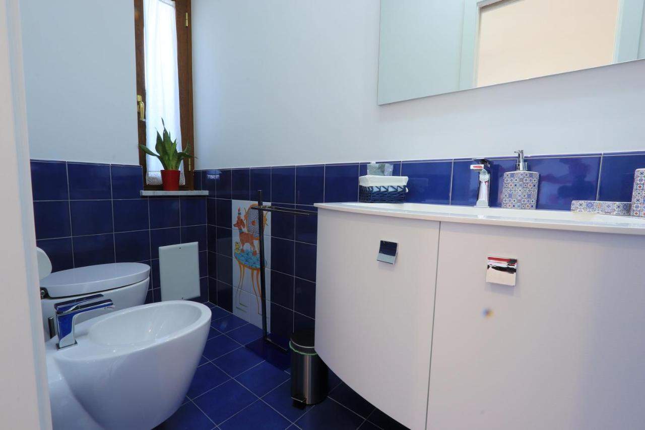 サレルノ Casa Nina Deluxe Bed & Breakfast エクステリア 写真